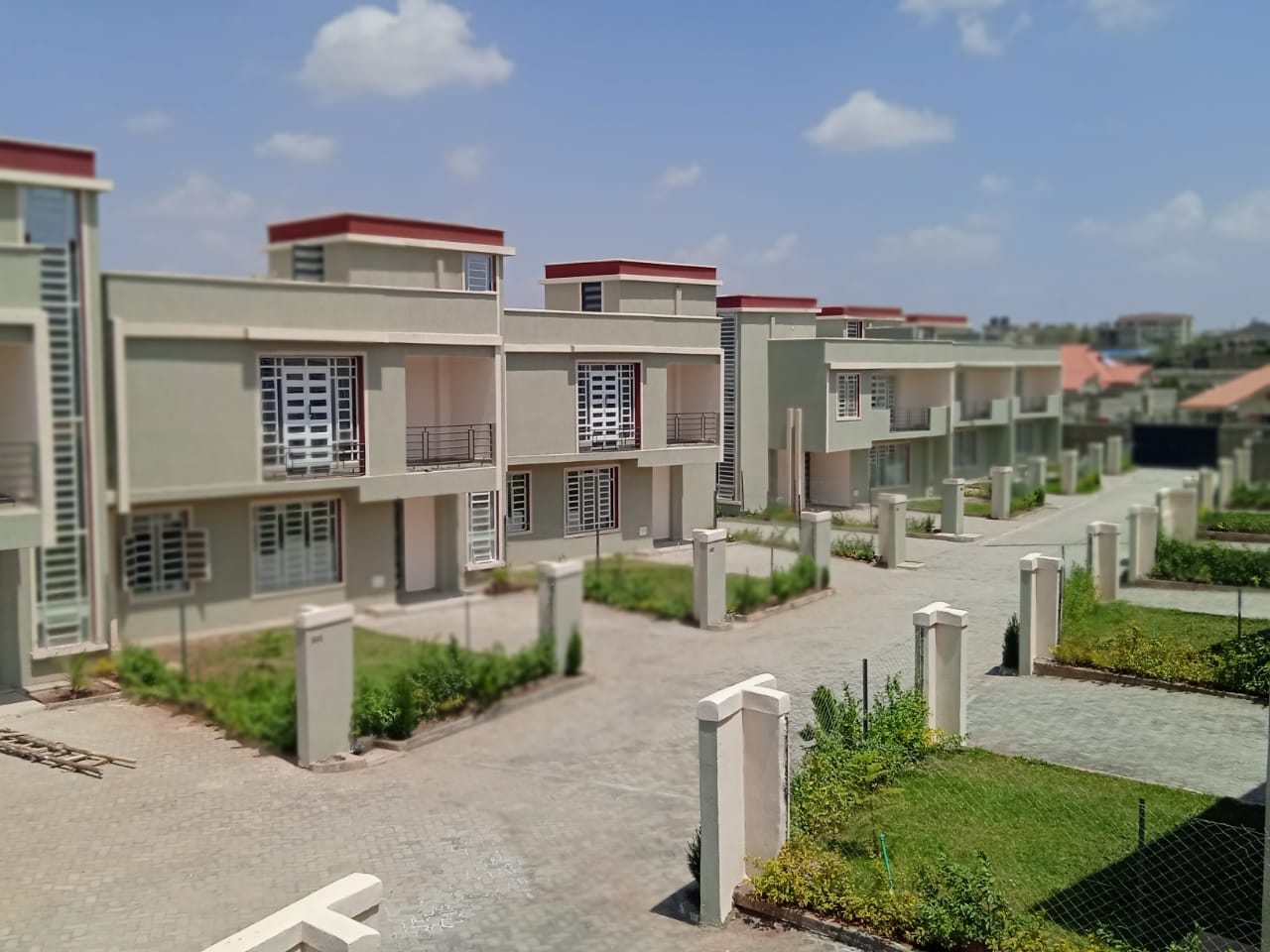 Exquisite 3 & 4-Bedroom All-Ensuite Homes with DSQ for Sale in Kitengela's Muigai Area in a gated community. Price is 13 and 15M . #Flatroof #GatedCommunity