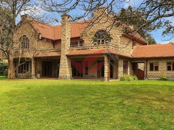 Exterior view of a modern 5-bedroom all-ensuite luxury house with DSQ for sale in Windyridge Karen, located within a secure gated community. Price 105M Negotiable