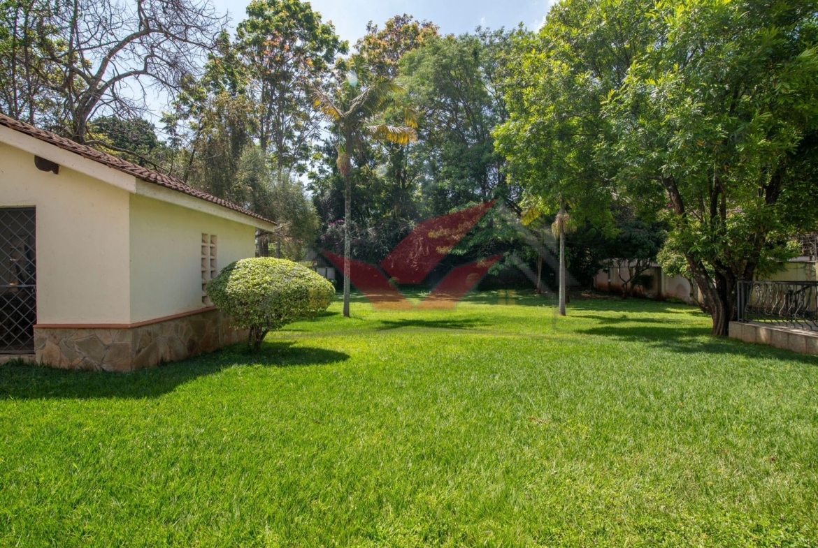 Luxury 6-Bedroom Mansion for Sale in Runda Nairobi | Private Pool & Gym