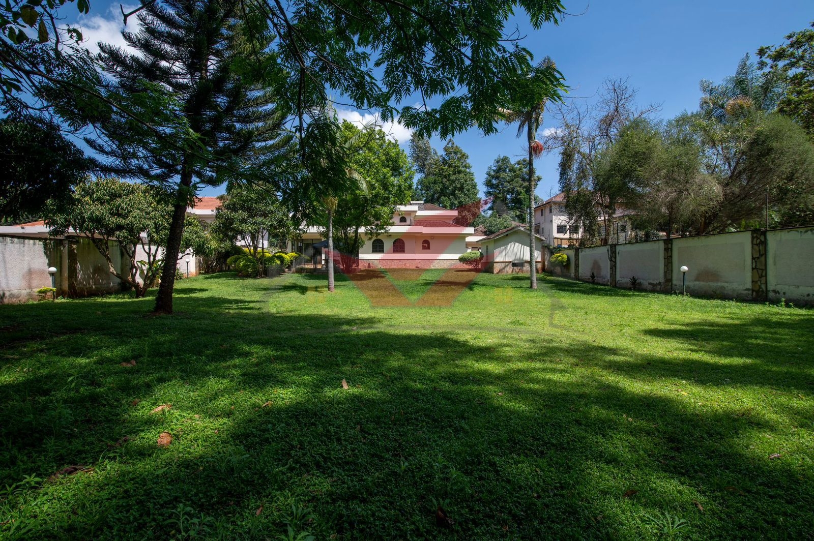 Luxury 6-Bedroom Mansion for Sale in Runda Nairobi | Private Pool & Gym