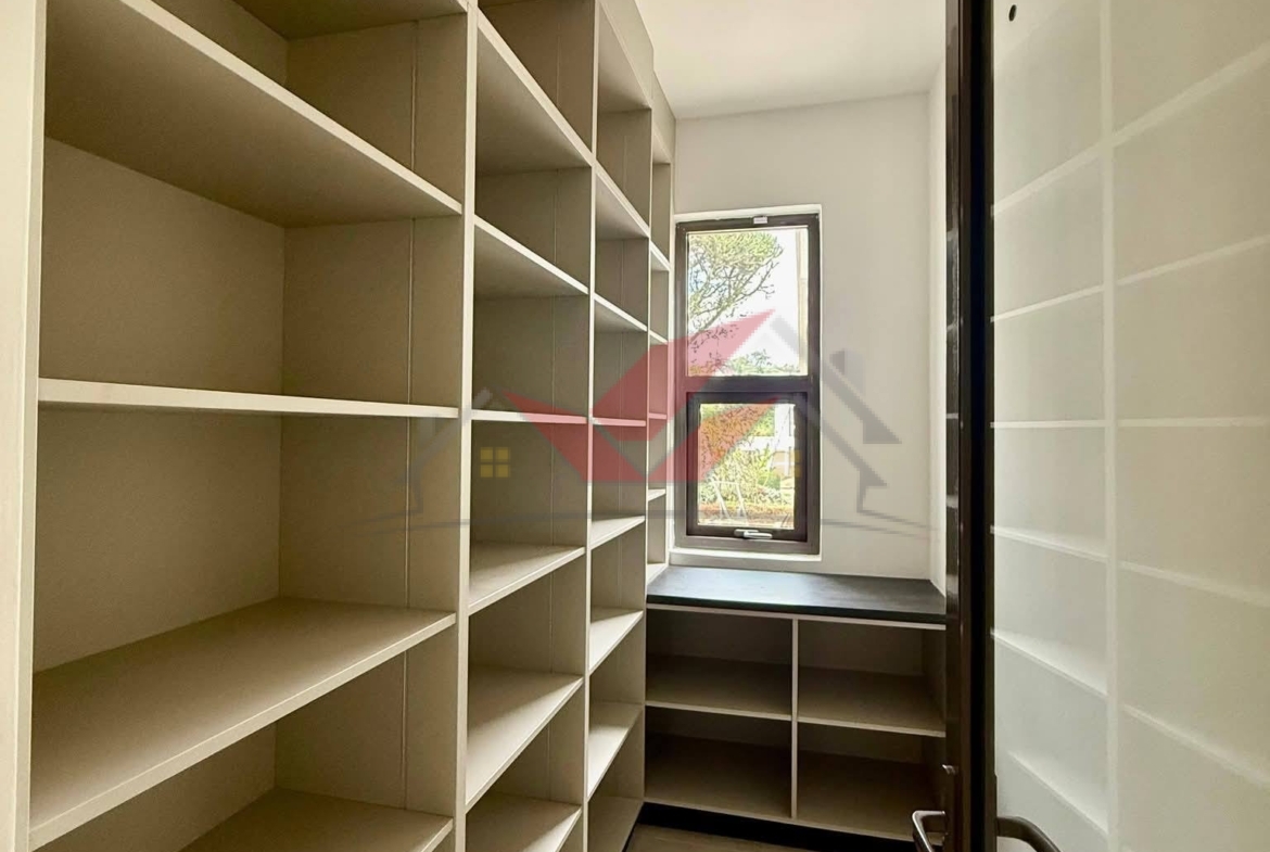 Luxury 5 Bedroom Villa for Sale in Hardy Karen Nairobi | ½ Acre Gated Community Home KSh 185M