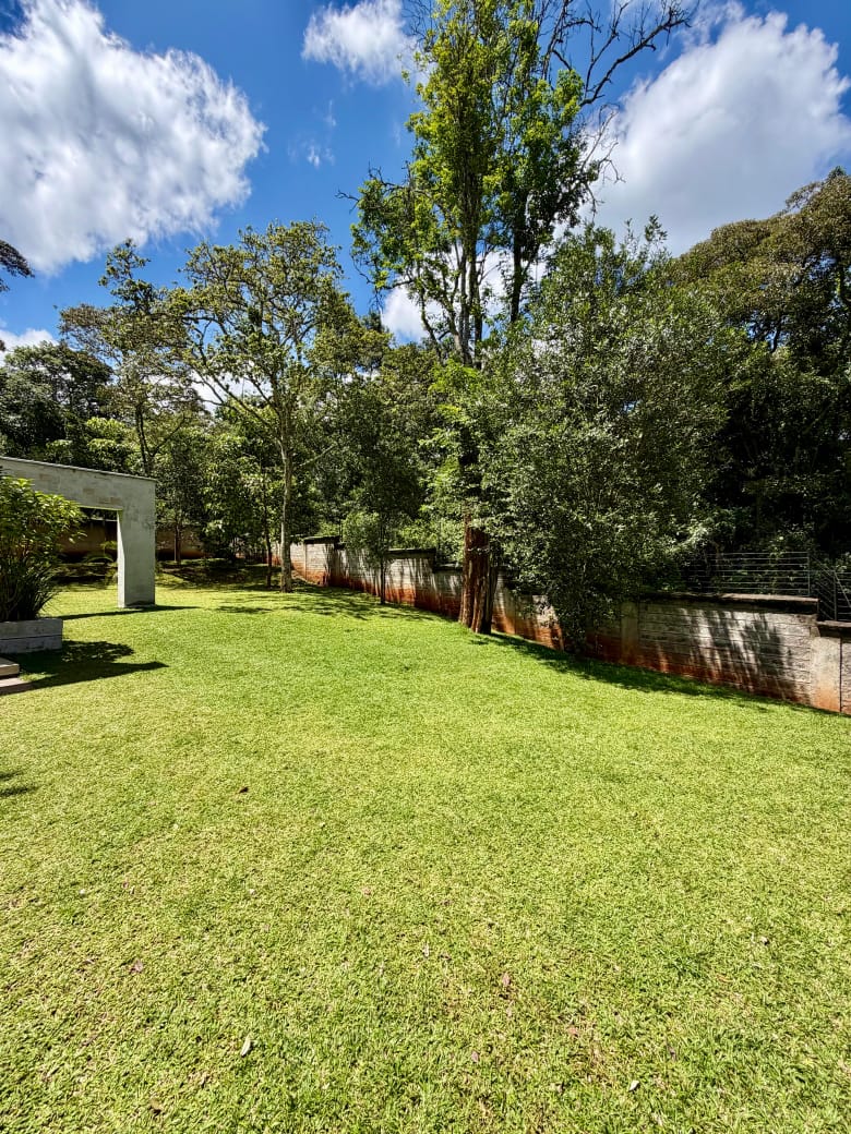 5 Bed Luxury House for Sale in Karen, Nairobi | 140M KES