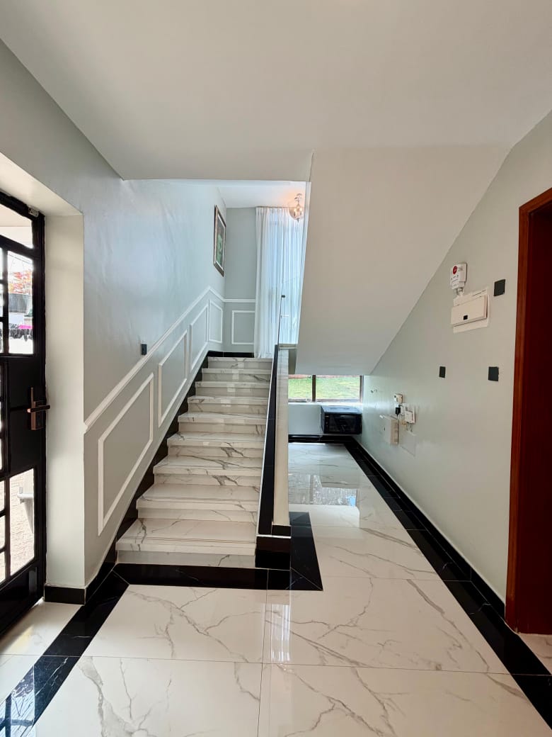 5 Bed Luxury House for Sale in Karen, Nairobi | 140M KES